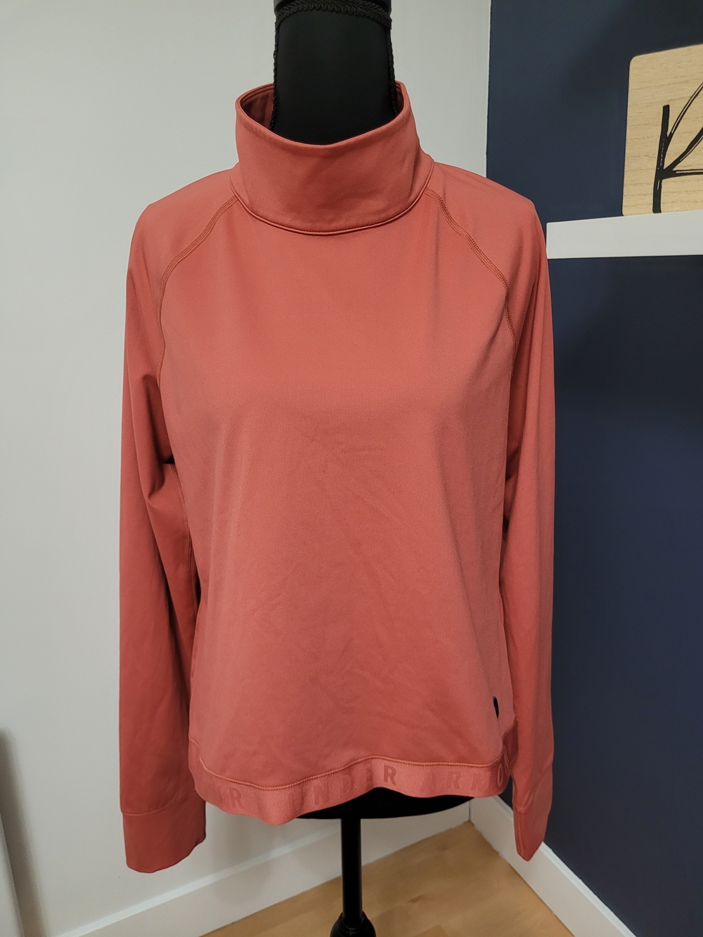 Under Armour RUSH Mock Neck Long Sleeve Crop Top - Rust Orange